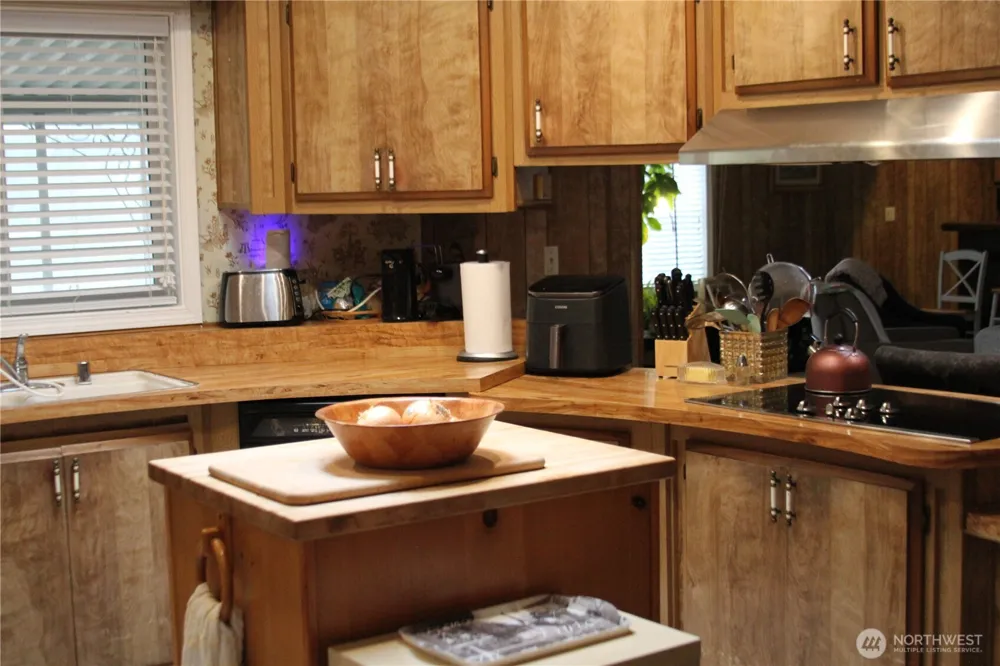 2500 S 370th Street #206 Federal Way, WA 98003