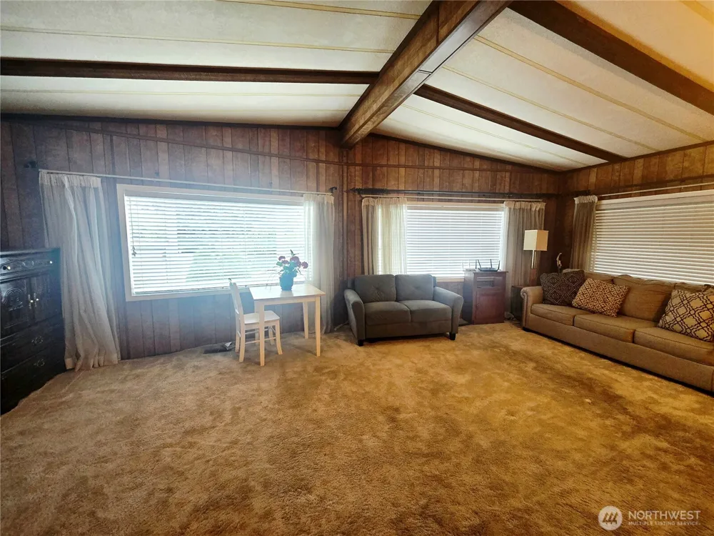 2500 S 370th Street #206 Federal Way, WA 98003
