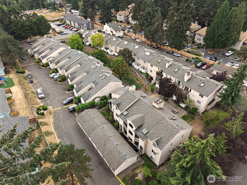 1825 S 330th Street #f203 Federal Way, WA 98003