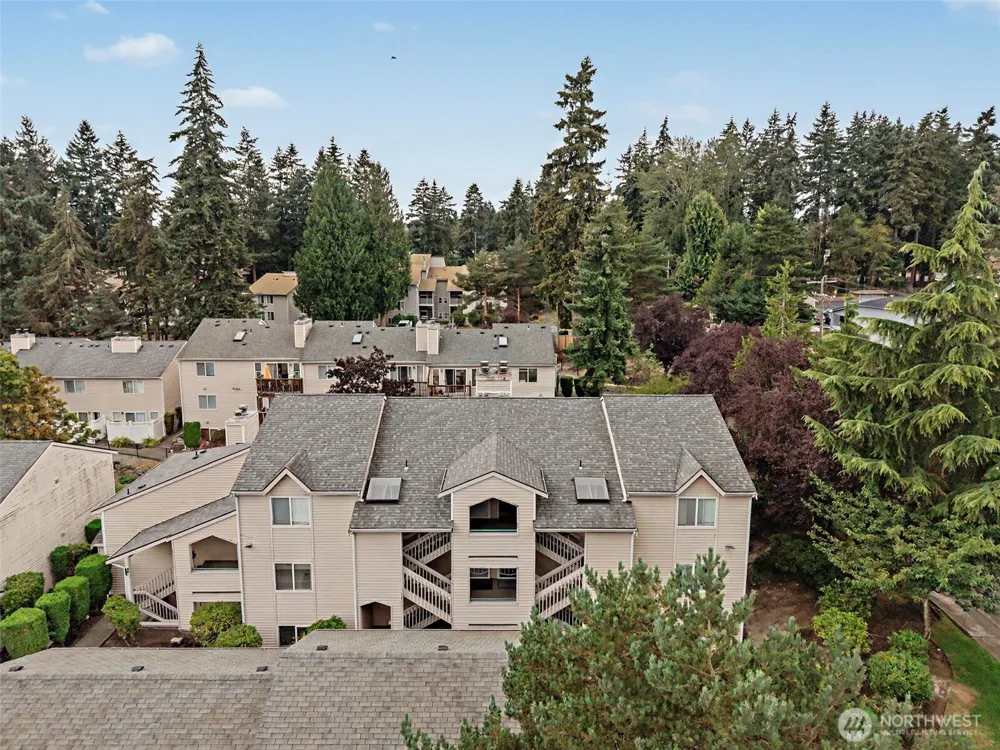 1825 S 330th Street #f203 Federal Way, WA 98003