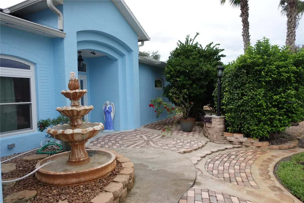 85 LANCELOT DRIVE Palm Coast, FL 32137