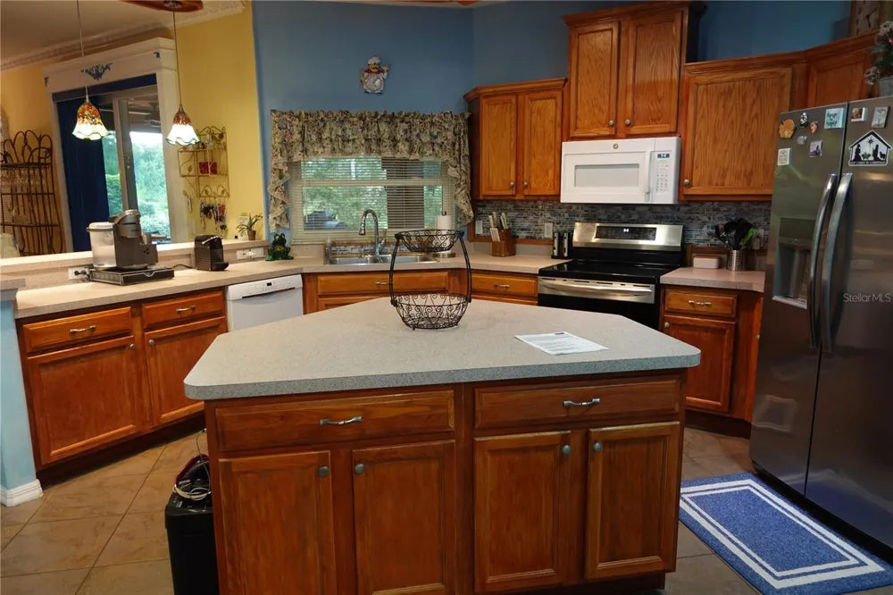 85 LANCELOT DRIVE Palm Coast, FL 32137