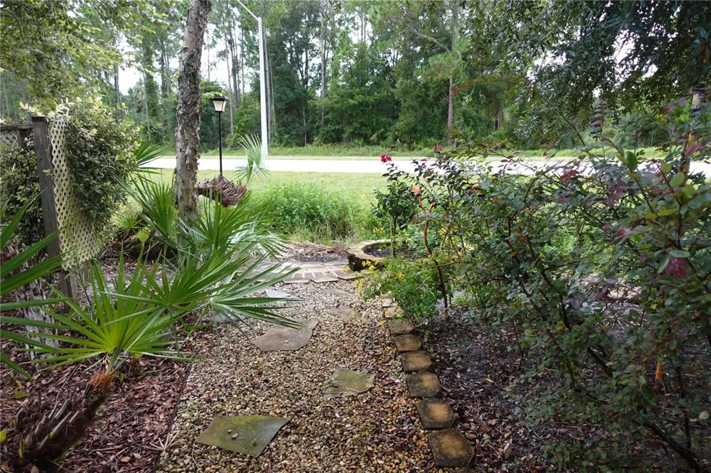 85 LANCELOT DRIVE Palm Coast, FL 32137