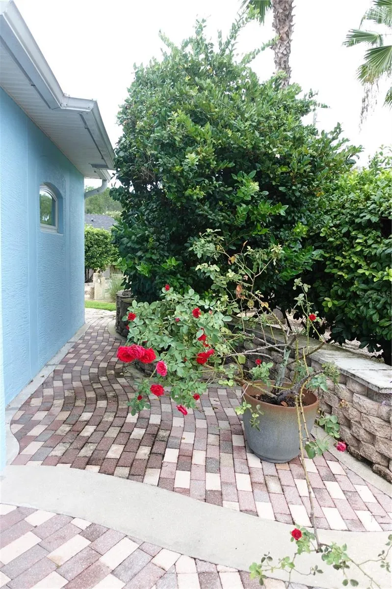 85 LANCELOT DRIVE Palm Coast, FL 32137