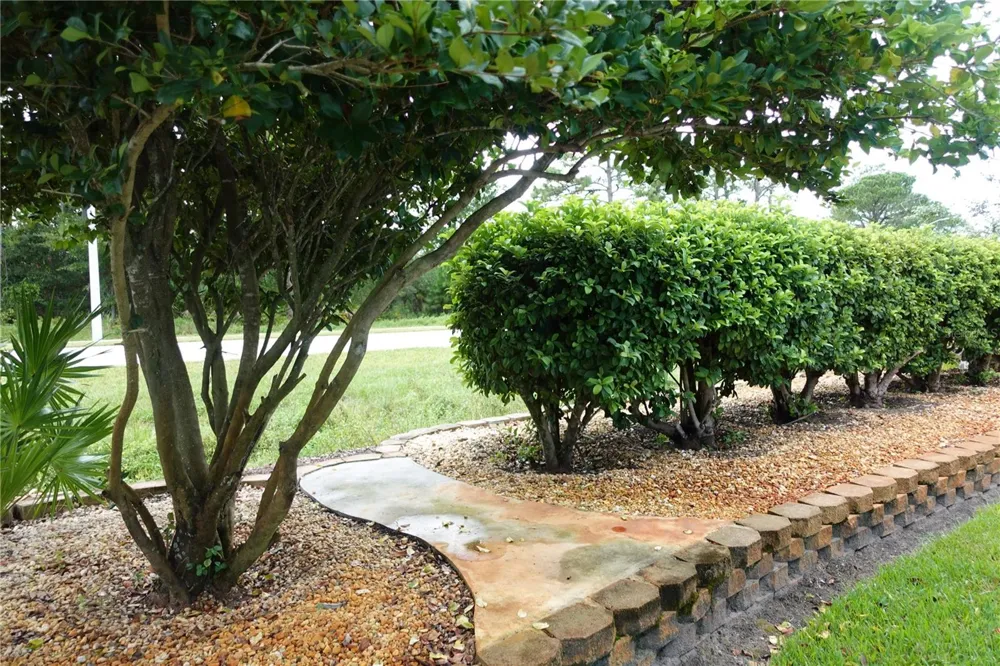 85 LANCELOT DRIVE Palm Coast, FL 32137