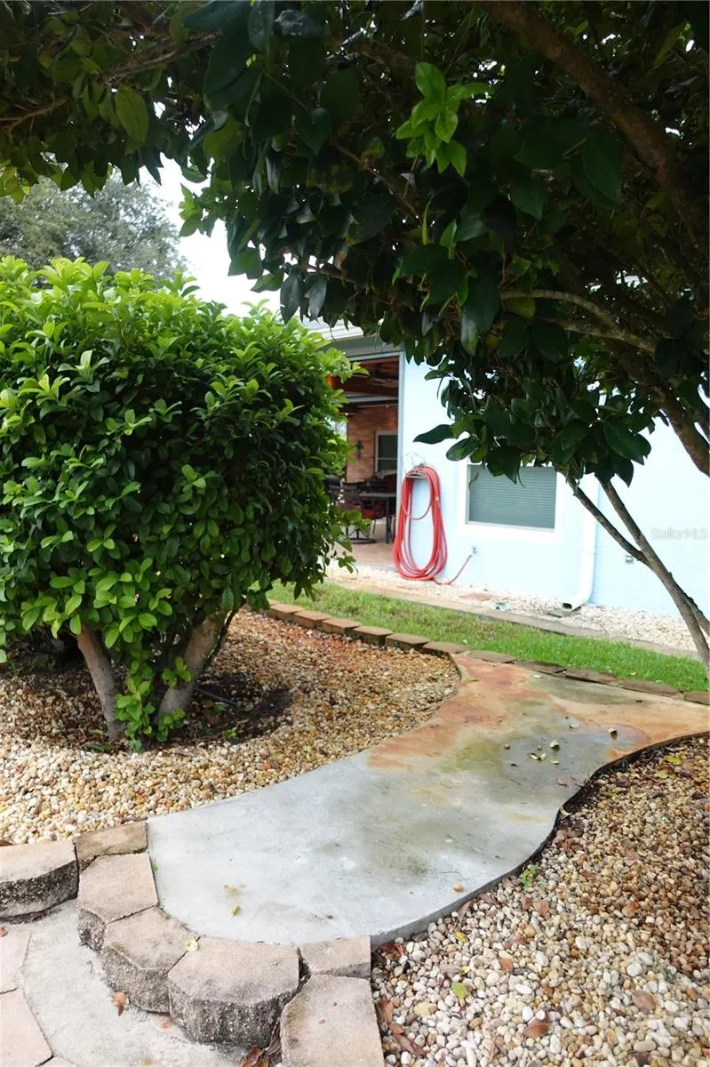 85 LANCELOT DRIVE Palm Coast, FL 32137