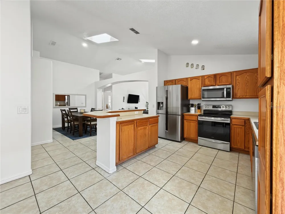 8105 SANTEE DRIVE Kissimmee, FL 34747