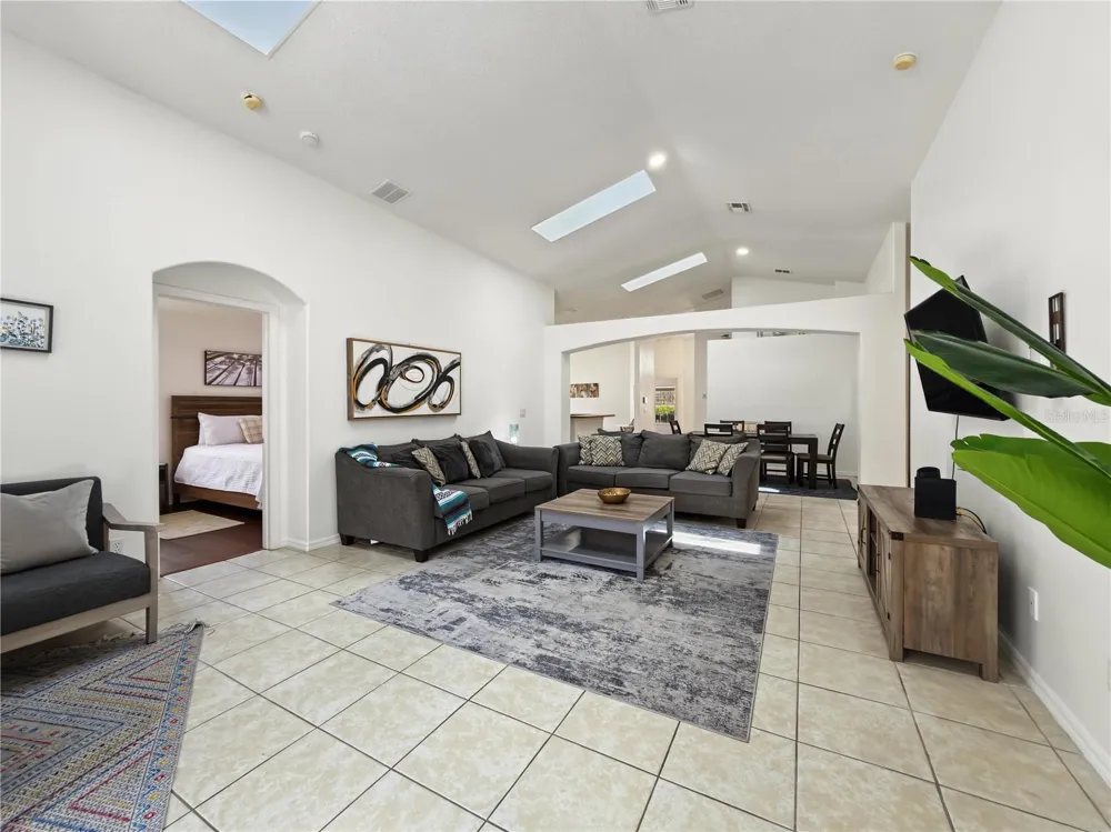 8105 SANTEE DRIVE Kissimmee, FL 34747