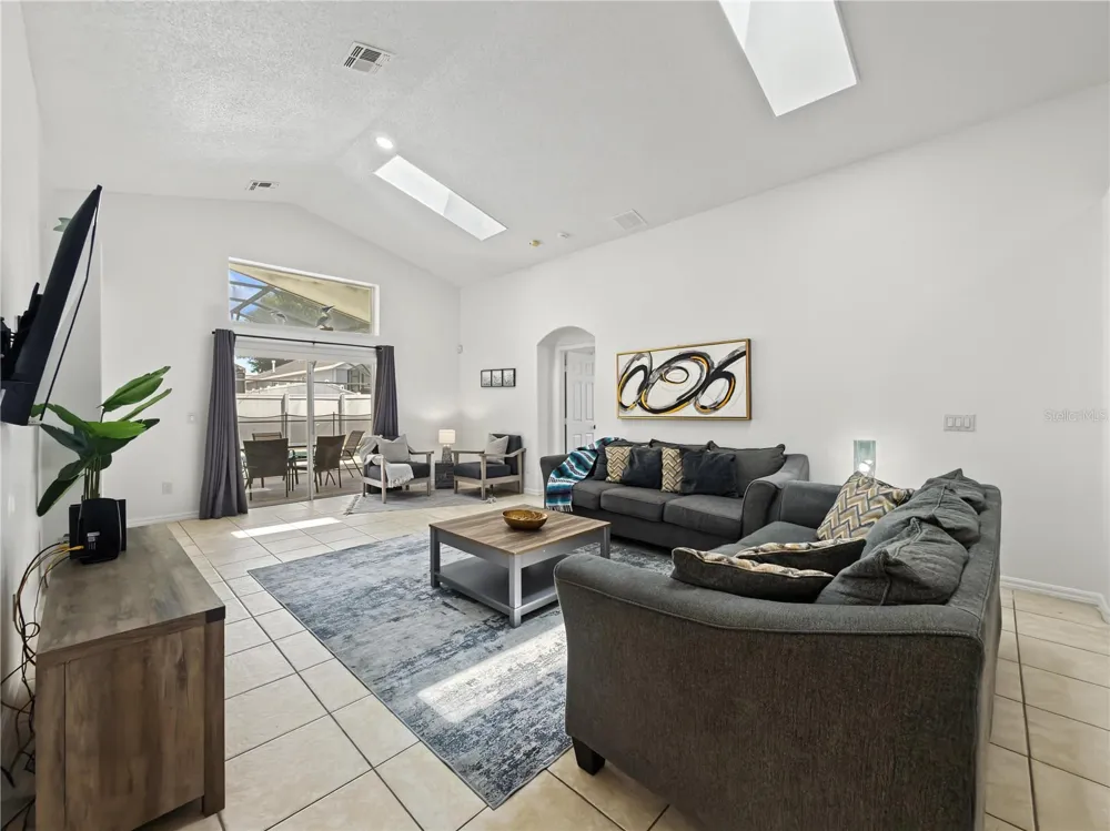 8105 SANTEE DRIVE Kissimmee, FL 34747