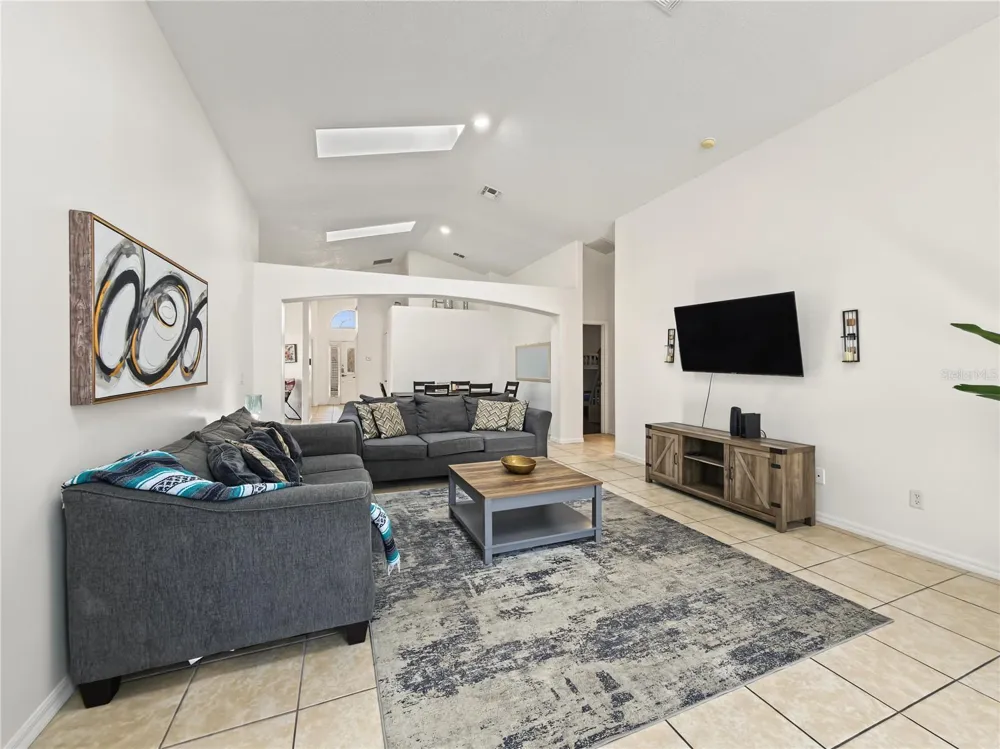 8105 SANTEE DRIVE Kissimmee, FL 34747