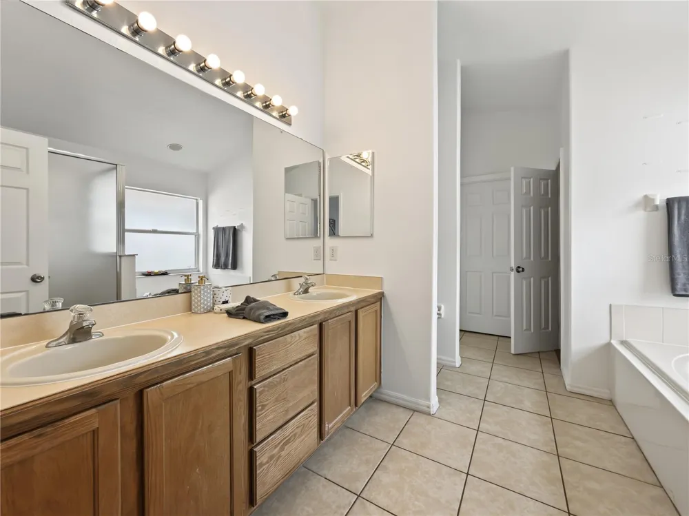 8105 SANTEE DRIVE Kissimmee, FL 34747