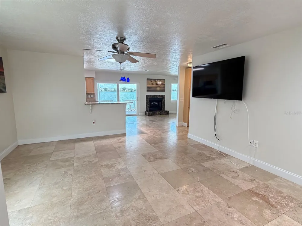 679 LAKE DEXTER CIRCLE Winter Haven, FL 33884