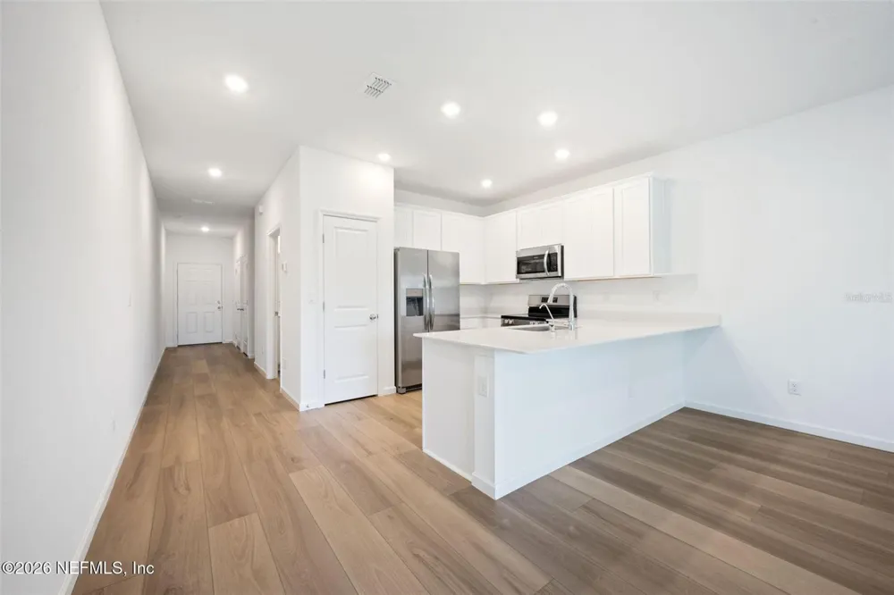 514 HOLLYLAKES DRIVE Orange Park, FL 32073