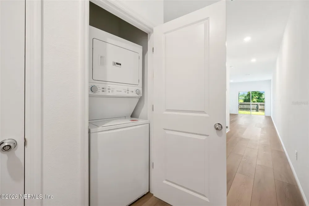 514 HOLLYLAKES DRIVE Orange Park, FL 32073