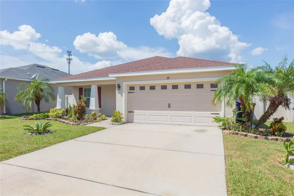 719 VINEYARD RESERVE COURT Seffner, FL 33584