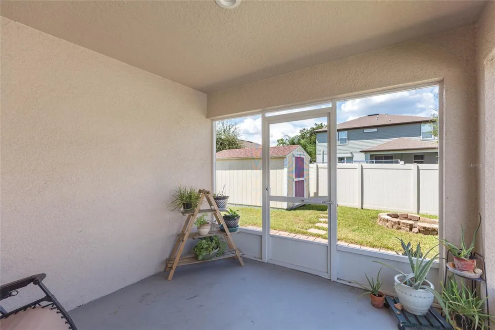 719 VINEYARD RESERVE COURT Seffner, FL 33584