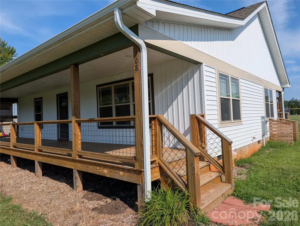 108 Split Rail Drive Extension Asheville, NC 28806