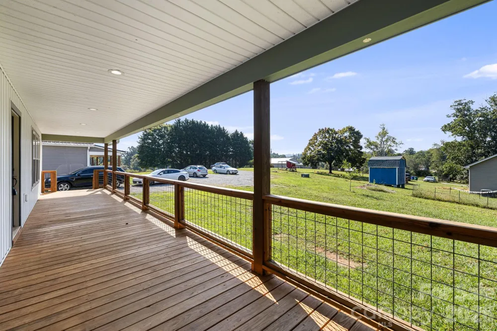 108 Split Rail Drive Extension Asheville, NC 28806