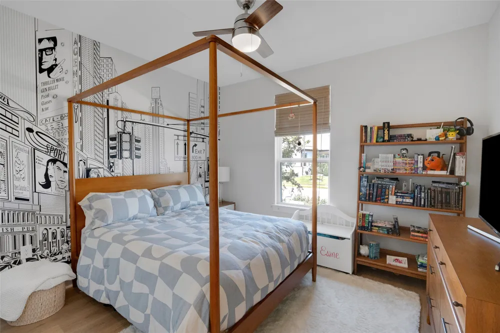 8806 Bestride Bend Austin, TX 78744