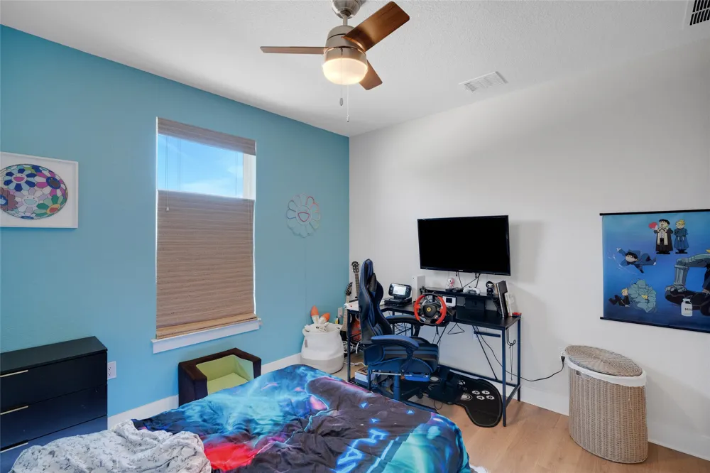 8806 Bestride Bend Austin, TX 78744