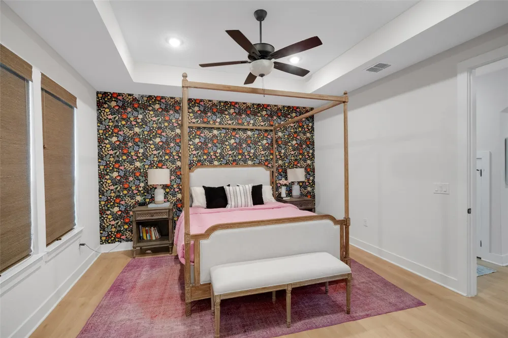 8806 Bestride Bend Austin, TX 78744