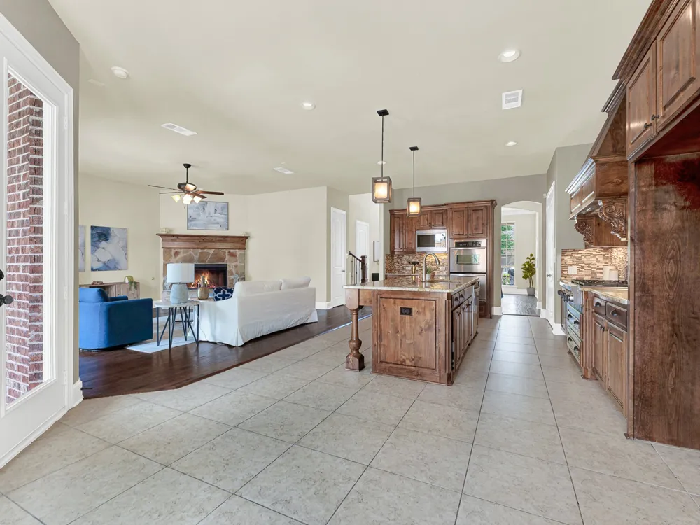 756 Quail Creek Drive Frisco, TX 75036