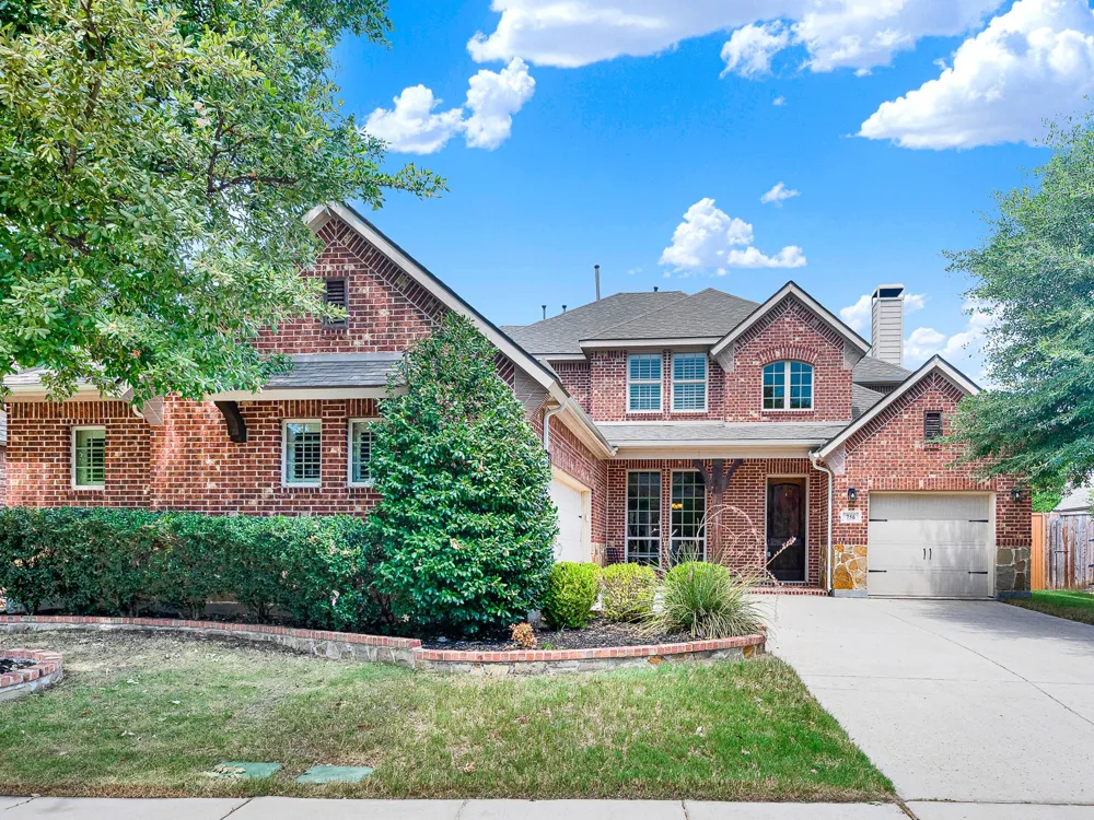 756 Quail Creek Drive Frisco, TX 75036