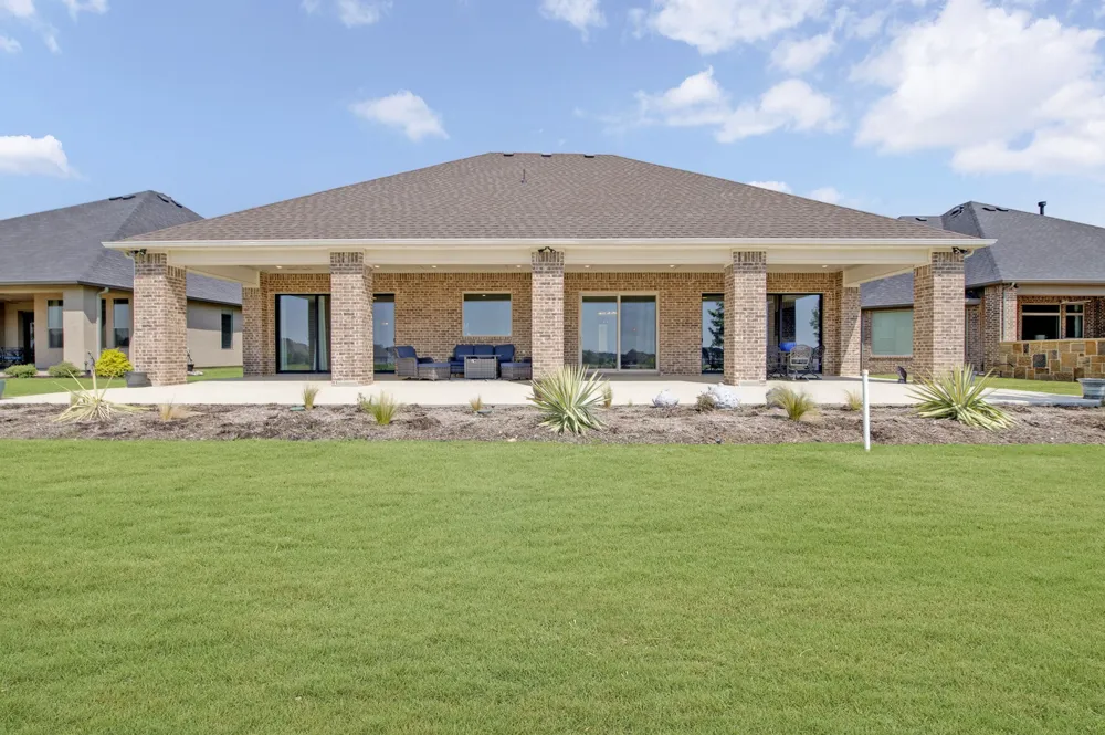 10601 Drinkwater Drive Denton, TX 76207
