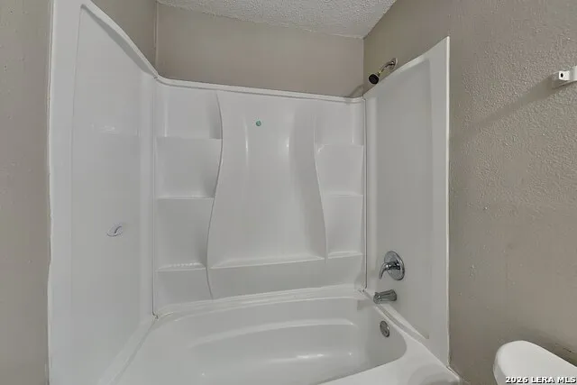 6854 Eden Grove Drive Converse, TX 78109