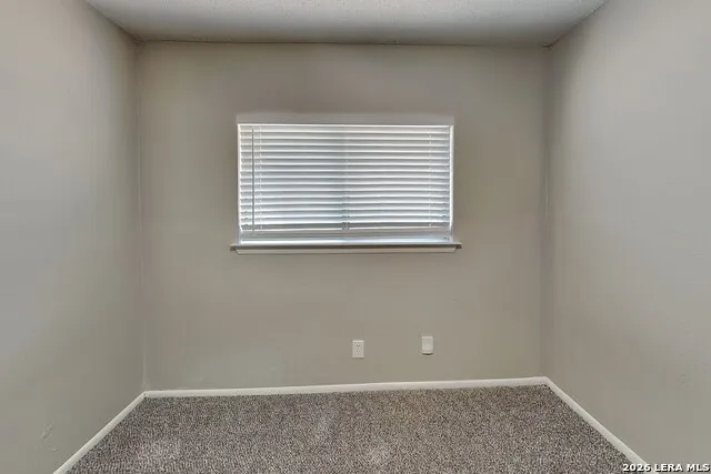 6854 Eden Grove Drive Converse, TX 78109