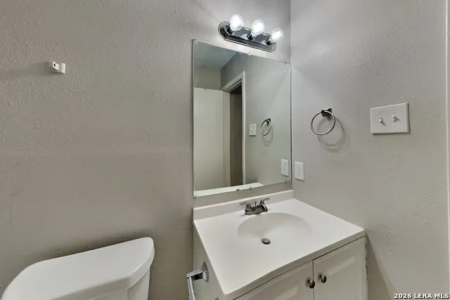 6854 Eden Grove Drive Converse, TX 78109