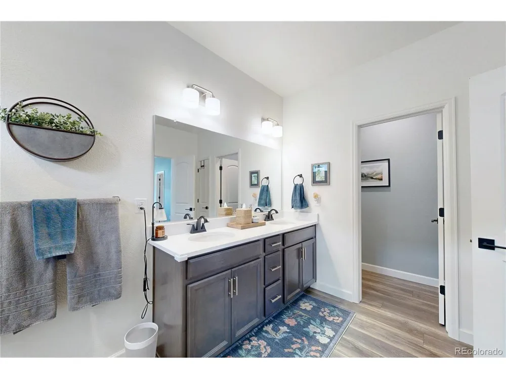 4655 Meadow Drive Dacono, CO 80514