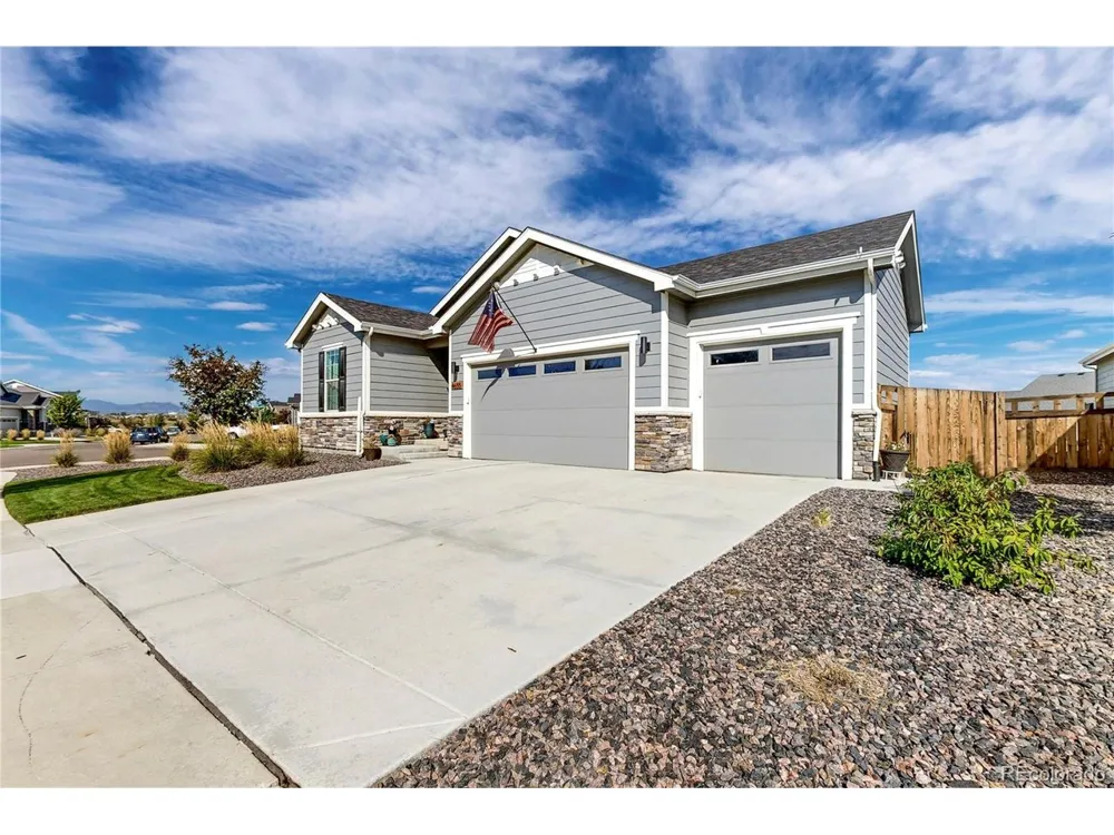 4655 Meadow Drive Dacono, CO 80514