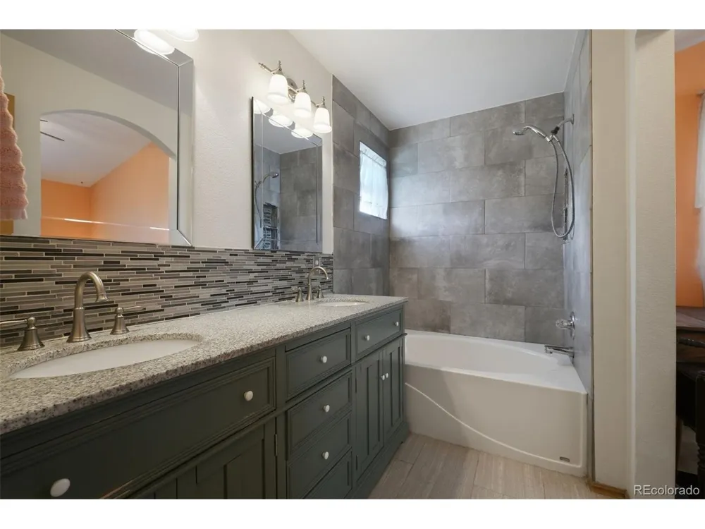 3331 E 105th Court Northglenn, CO 80233