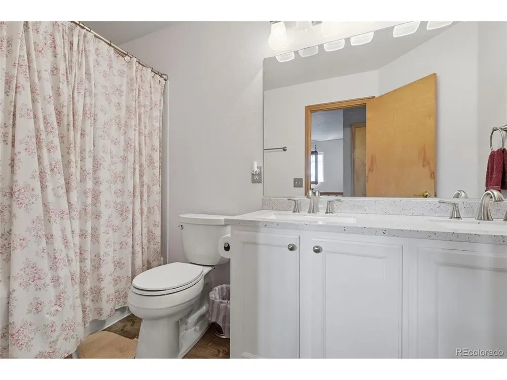 3331 E 105th Court Northglenn, CO 80233