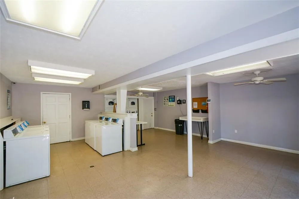 3113 Colonial Way #M Atlanta, GA 30341