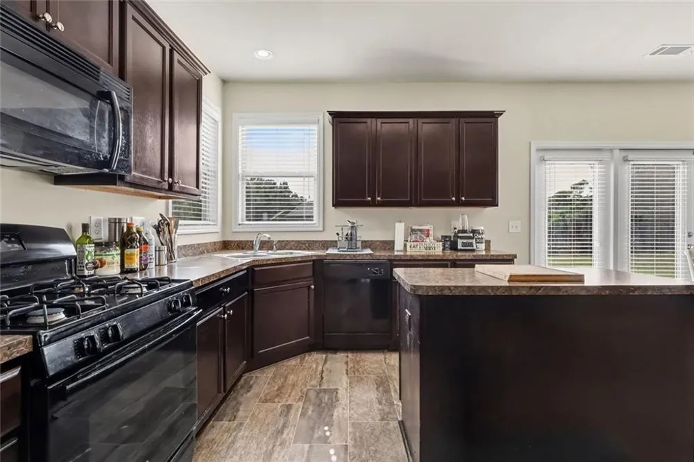 3983 Margaux Drive Atlanta, GA 30349