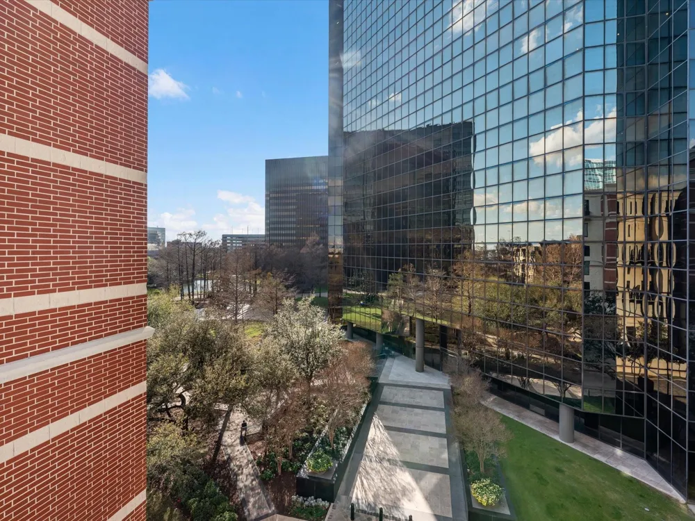 5005 Hidalgo Street Street #613 Houston, TX 77056