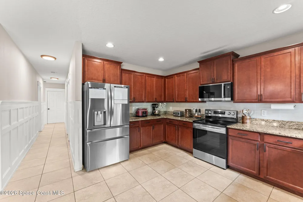 553 Trymore Drive SE Palm Bay, FL 32909
