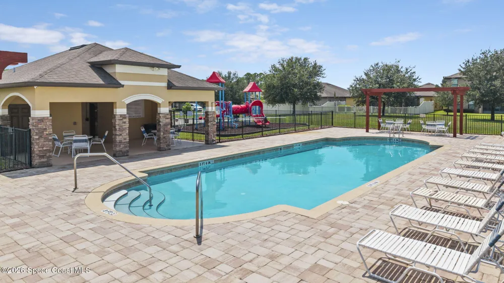 553 Trymore Drive SE Palm Bay, FL 32909