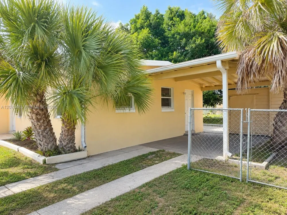 21330 Meehan Ave Port Charlotte, FL 33952