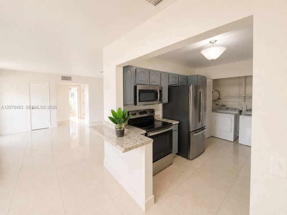 21330 Meehan Ave Port Charlotte, FL 33952