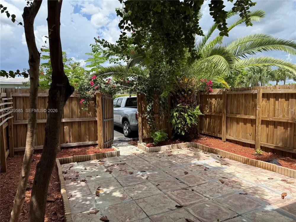 1367 NW 66th Ave #1367 Margate, FL 33063