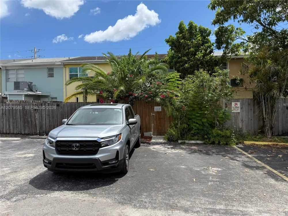 1367 NW 66th Ave #1367 Margate, FL 33063