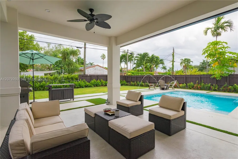 5778 SW 33rd St Miami, FL 33155