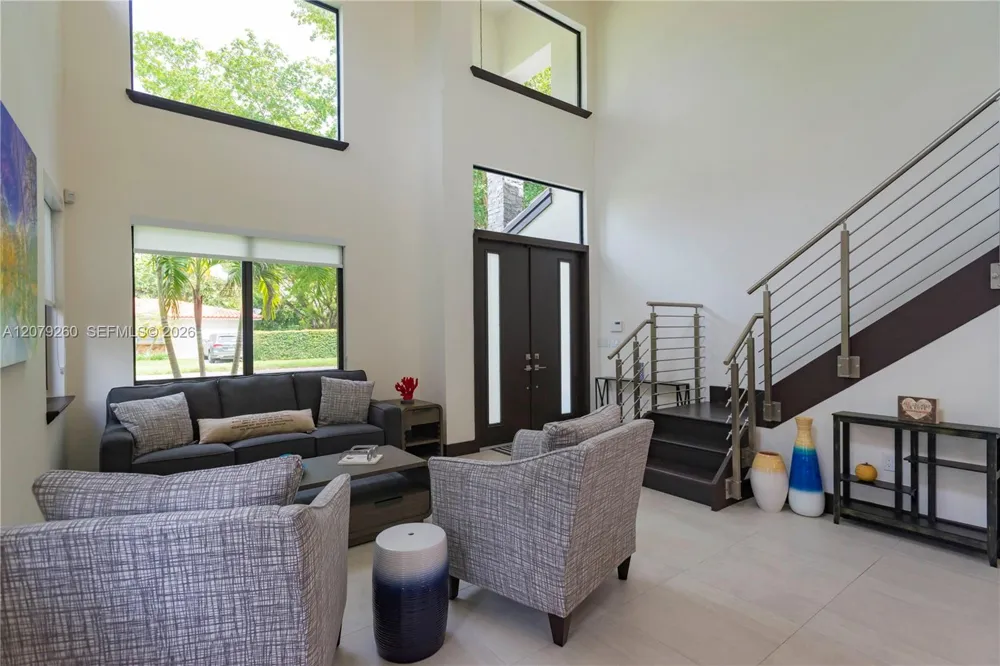 5778 SW 33rd St Miami, FL 33155