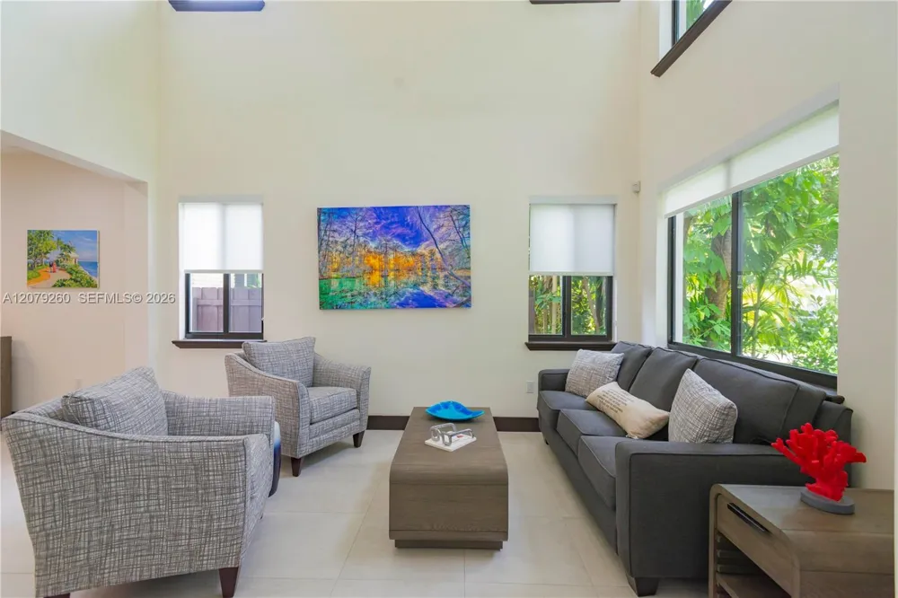 5778 SW 33rd St Miami, FL 33155