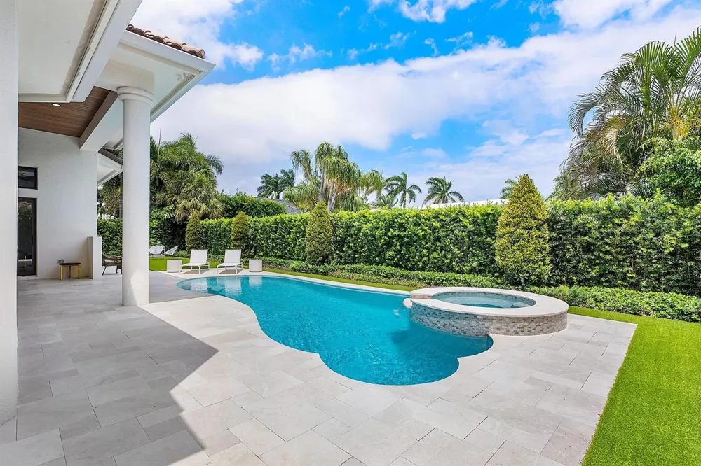 2212 Acorn Palm Road Boca Raton, FL 33432