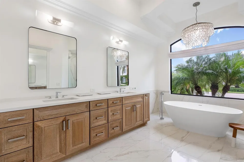 2212 Acorn Palm Road Boca Raton, FL 33432