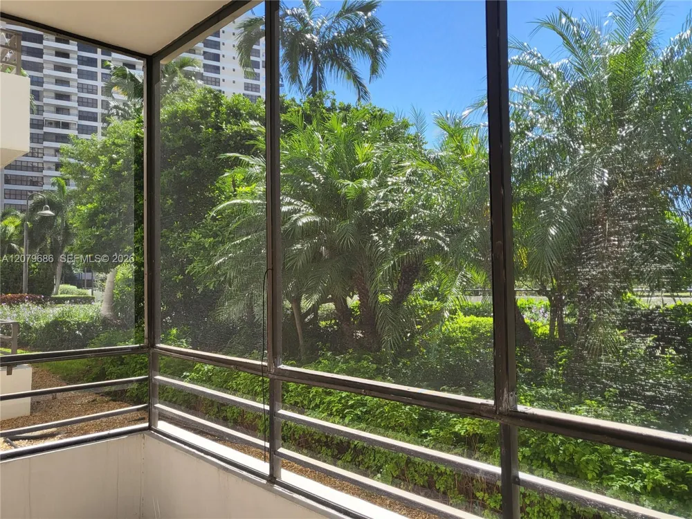 600 Three Islands Blvd #118 Hallandale Beach, FL 33009